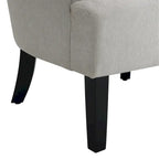 29   Fauteuil rembourré en mousse haute densité avec dossier cannelé